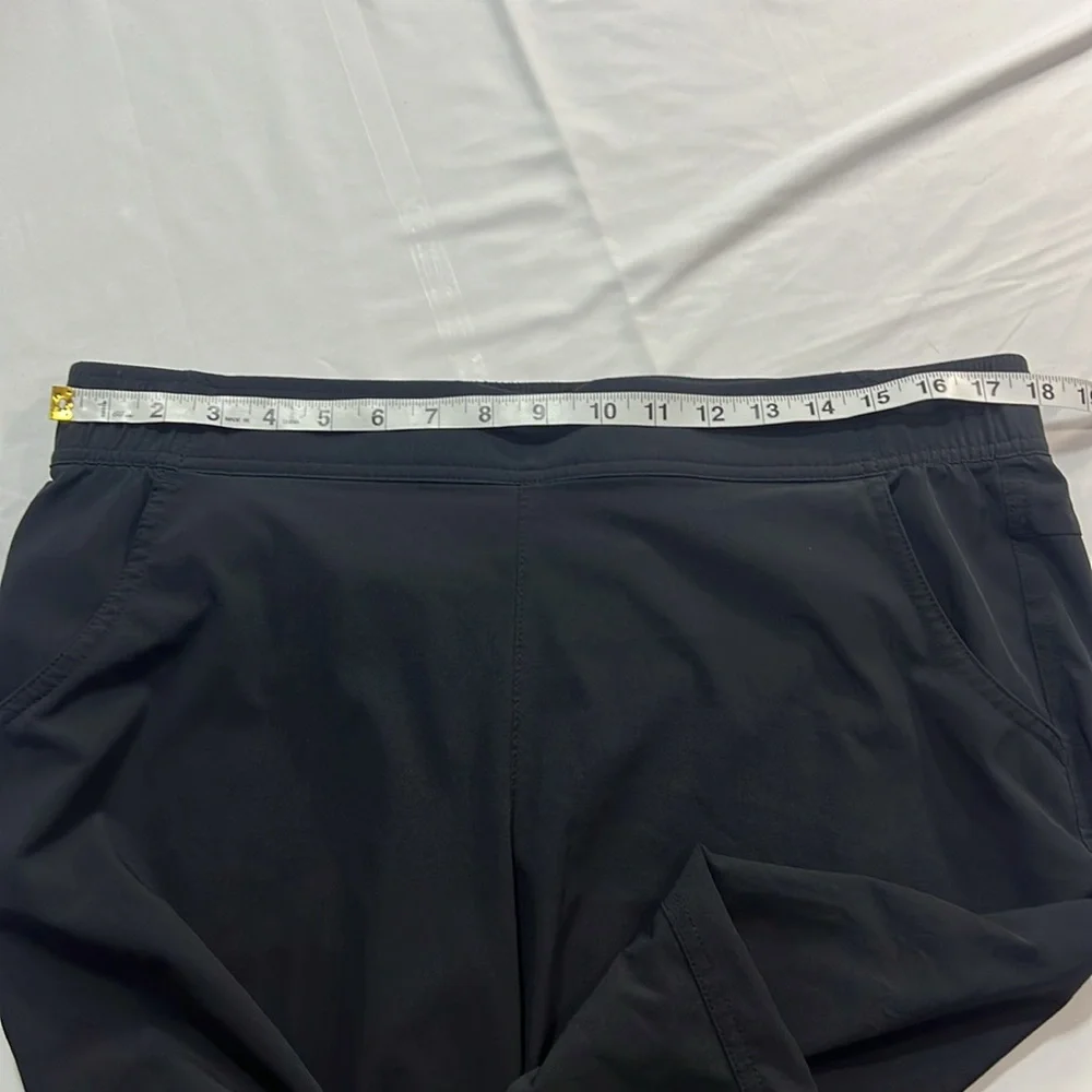 Eddie Bauer women’s performance joggers size L - Picture 11 of 12